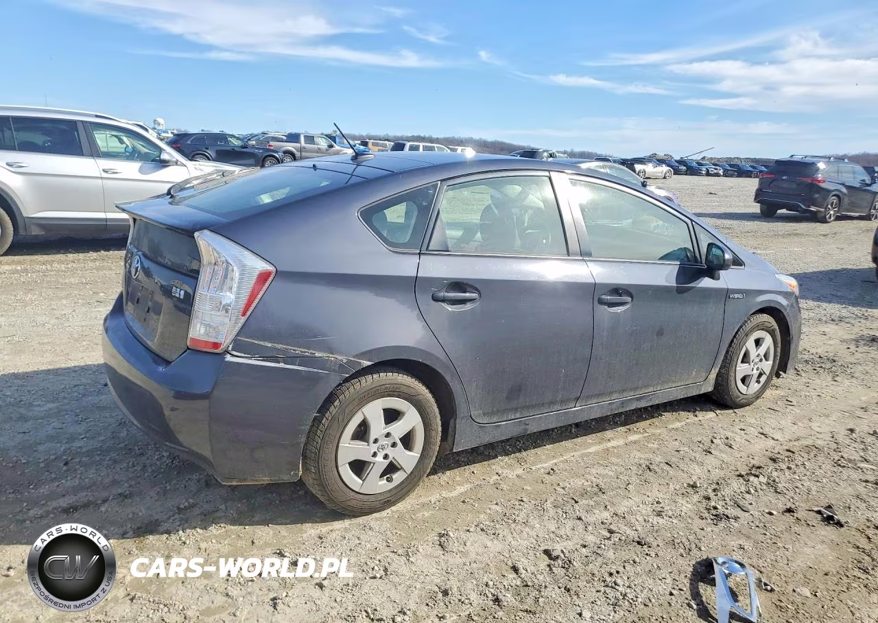 2011 Toyota Prius VIN:JTDKN3DU5B1392687 - 3