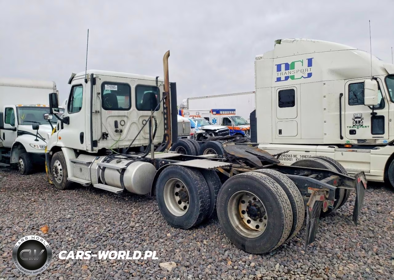 2020 Freightliner Cascadia 113 Semi Truck VIN:3AKJGBDV6LSLJ8531 - 3