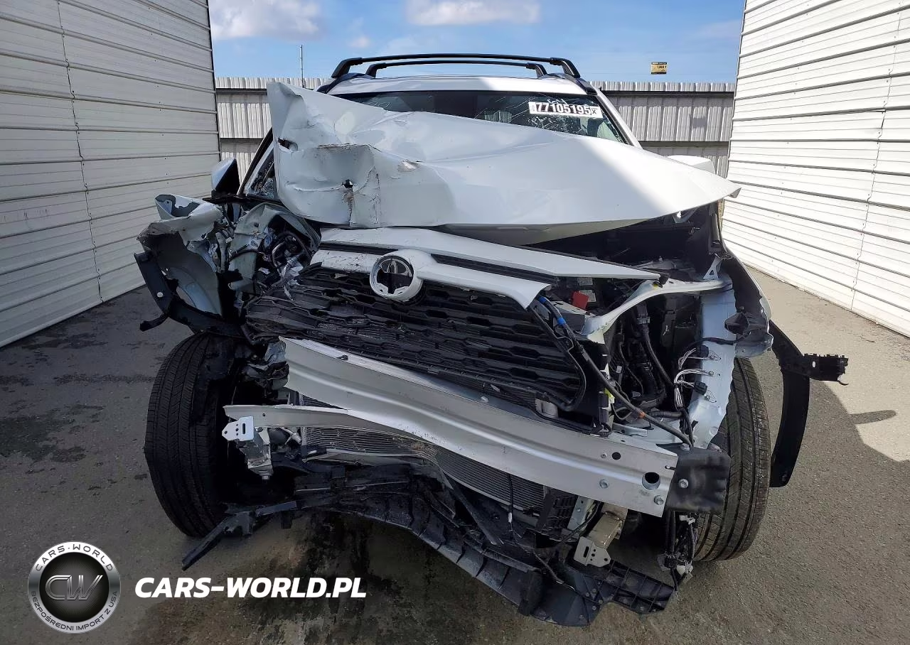 2025 Toyota Rav4 Xle Premium VIN:2T3C1RFV9SW416855 - 5