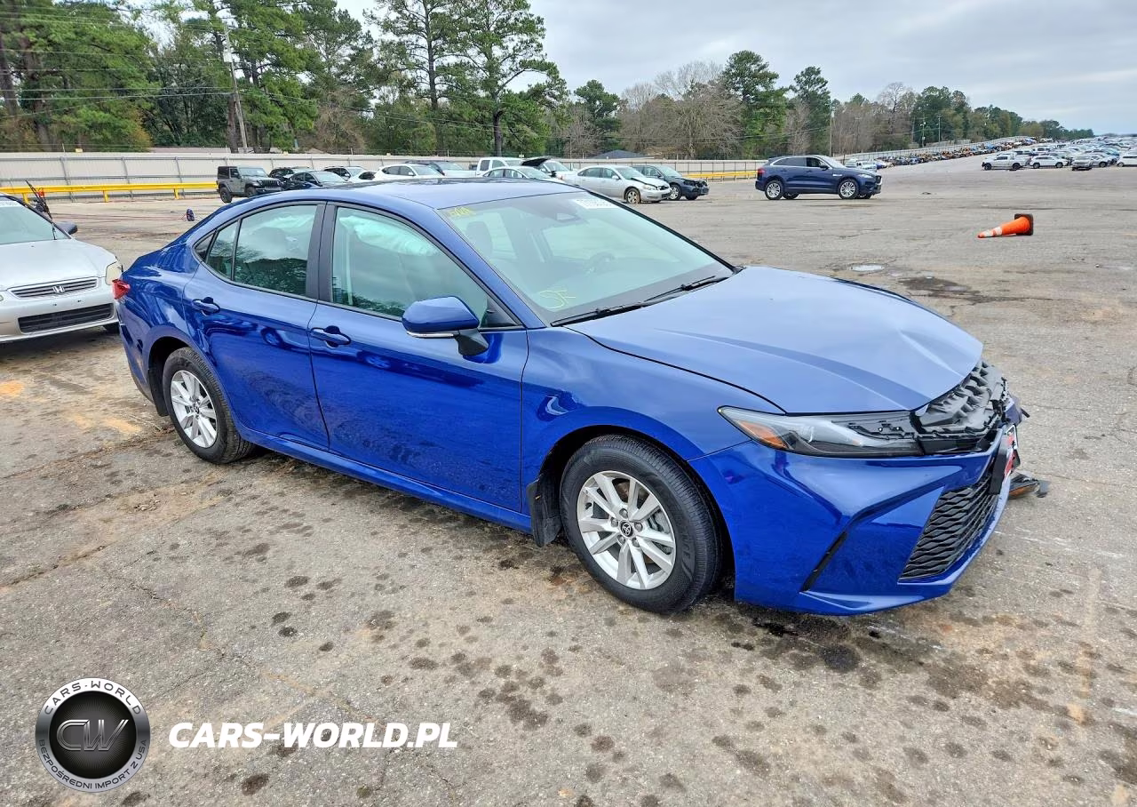 2025 Toyota Camry Le VIN:4T1DAACK6SU040821 - 4
