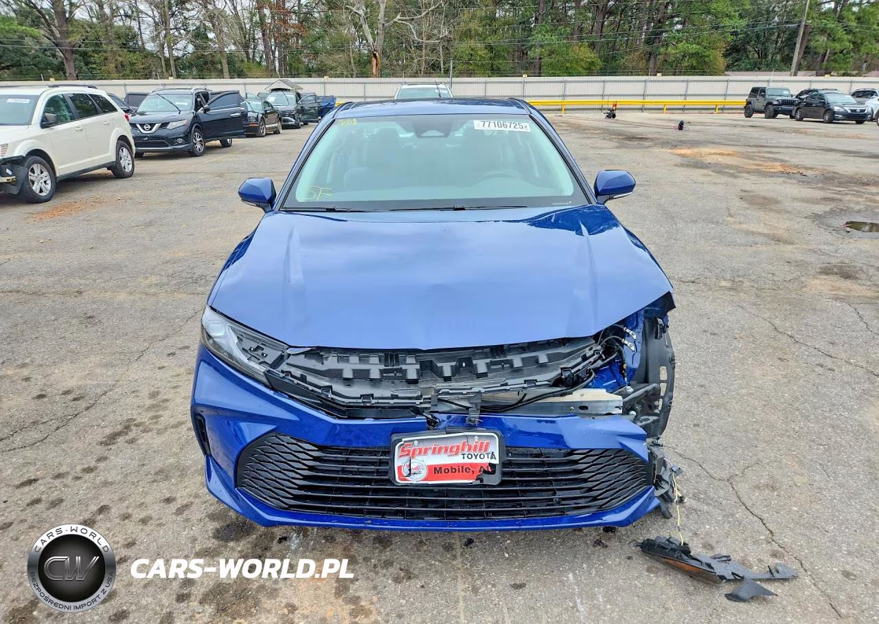2025 Toyota Camry Le VIN:4T1DAACK6SU040821 - 5