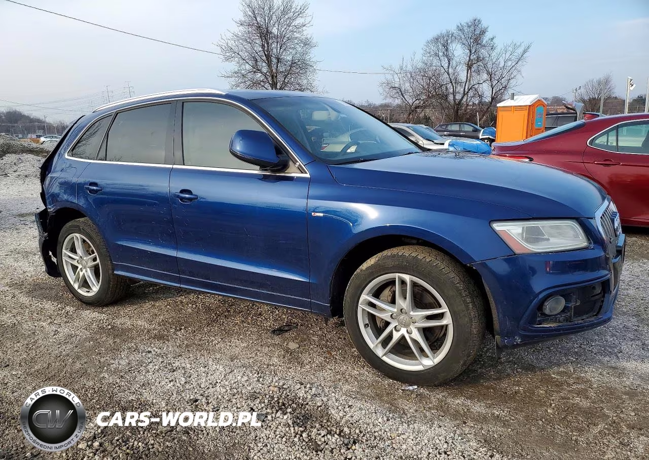 2014 Audi Q5 Premium Plus VIN:WA1DGAFP0EA051405 - 4