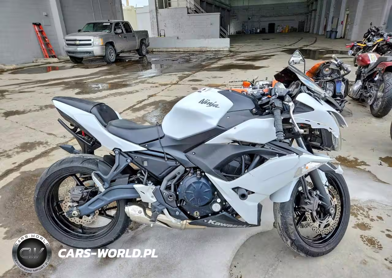 2017 Kawasaki Ex650 J