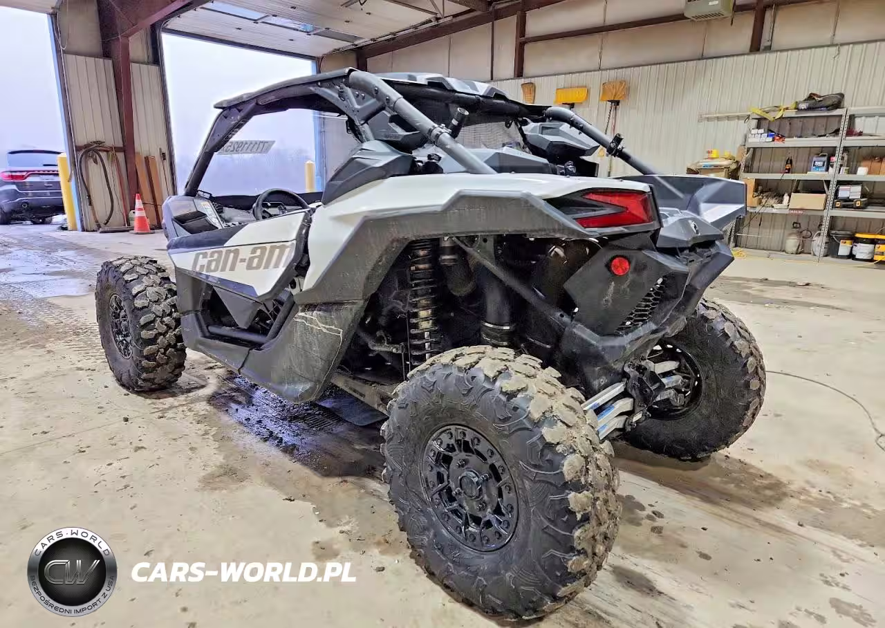 2023 Can-Am Maverick X3 Utility Vehicle VIN:3JBVGAV47PE002173 - 3