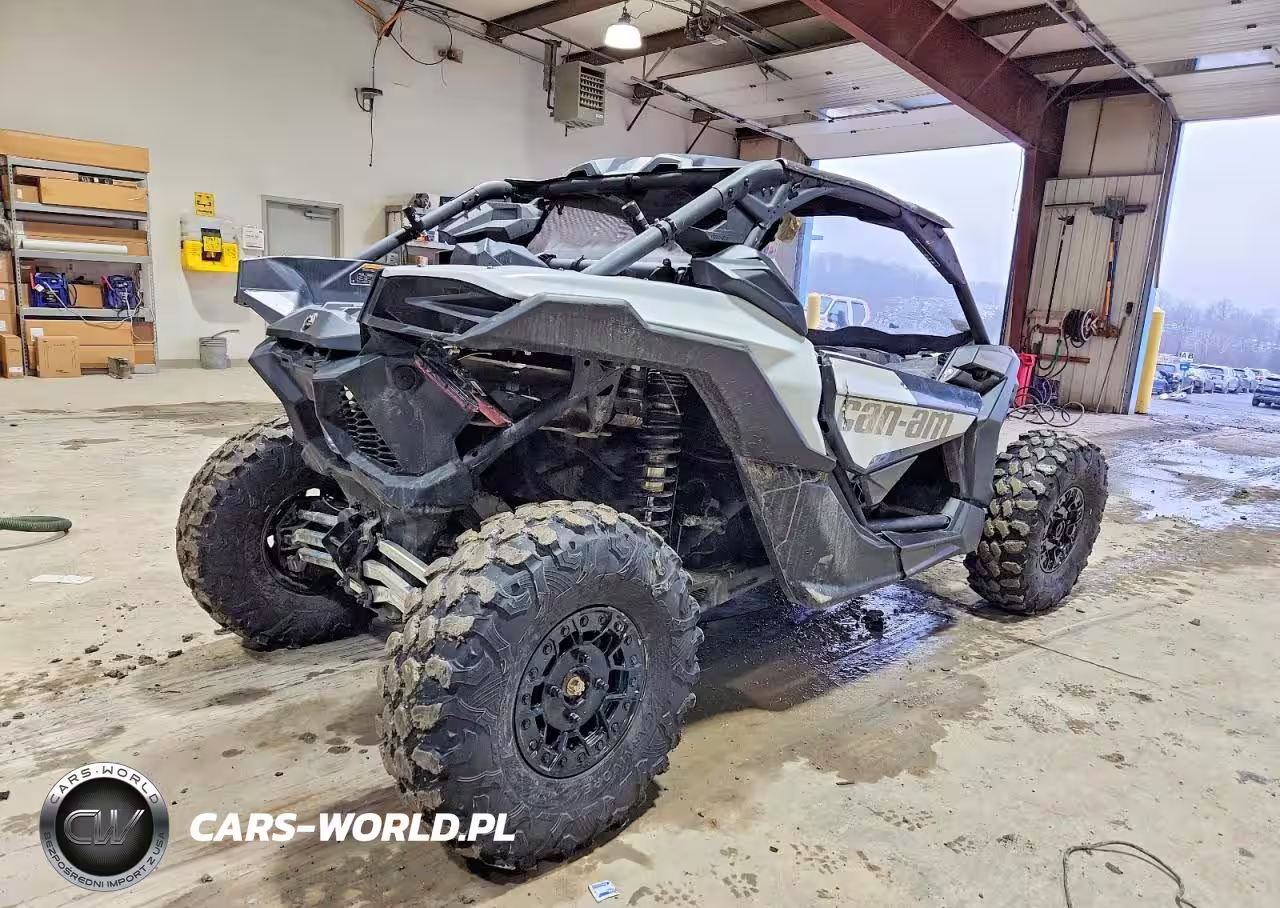 2023 Can-Am Maverick X3 Utility Vehicle VIN:3JBVGAV47PE002173 - 4