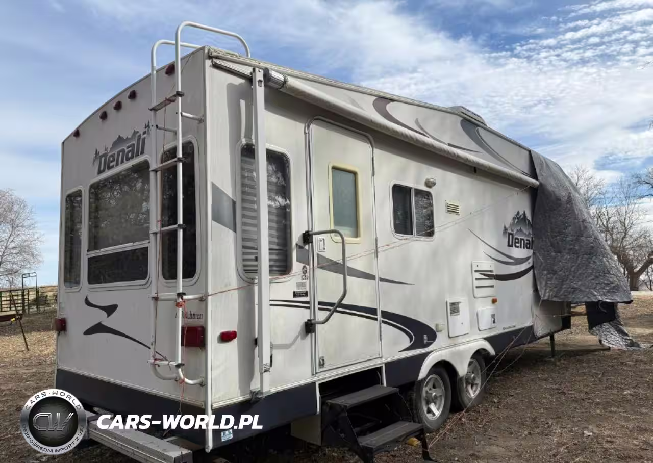 2005 Dutchmen Denali - Camper