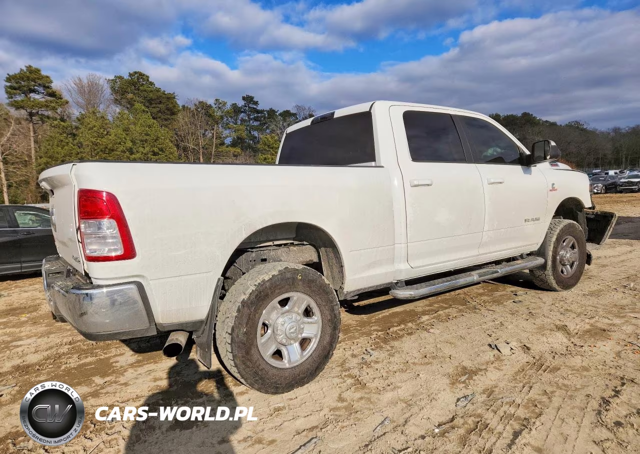 2020 Ram 2500 Big Horn VIN:3C6UR5DLXLG115690 - 3