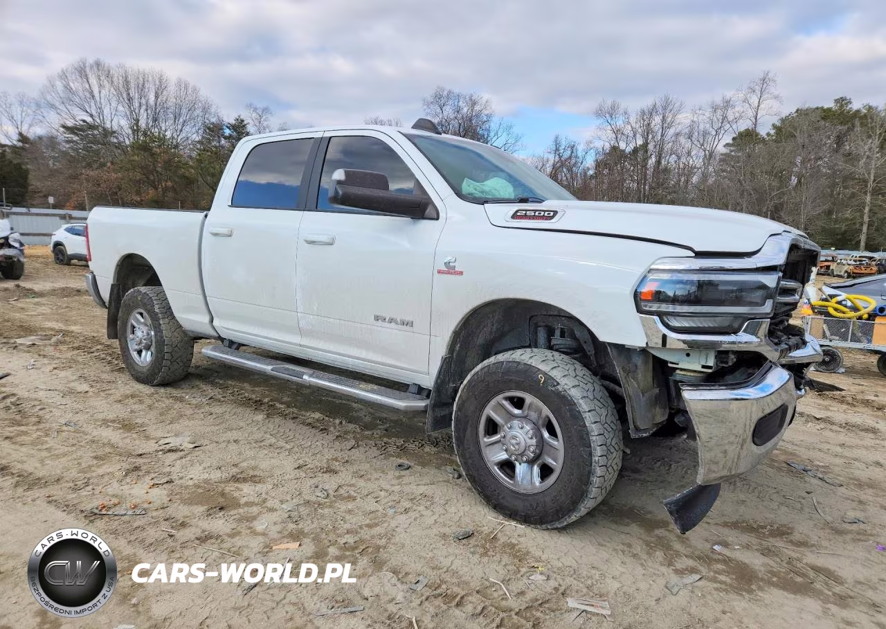 2020 Ram 2500 Big Horn VIN:3C6UR5DLXLG115690 - 4