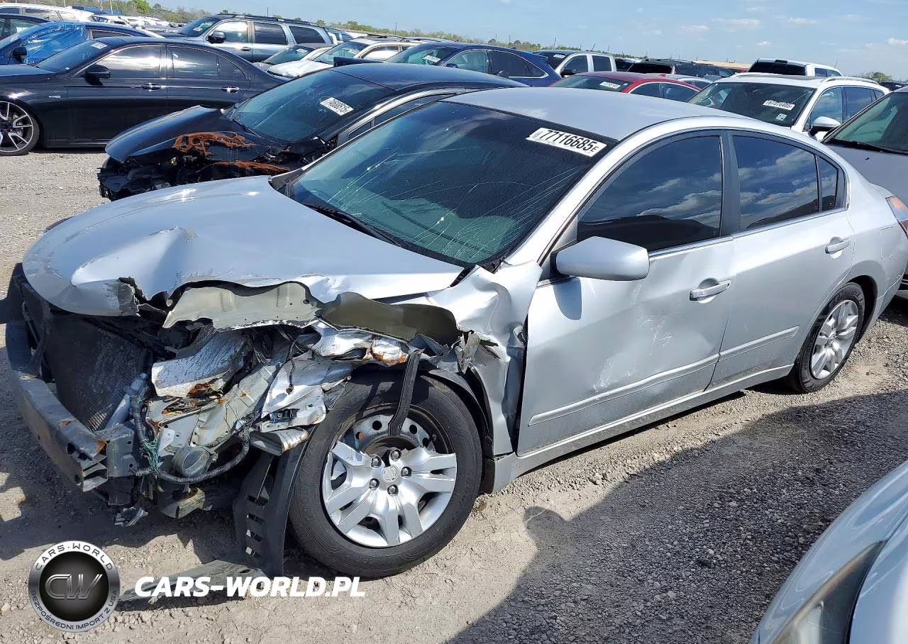 2012 Nissan Altima Base