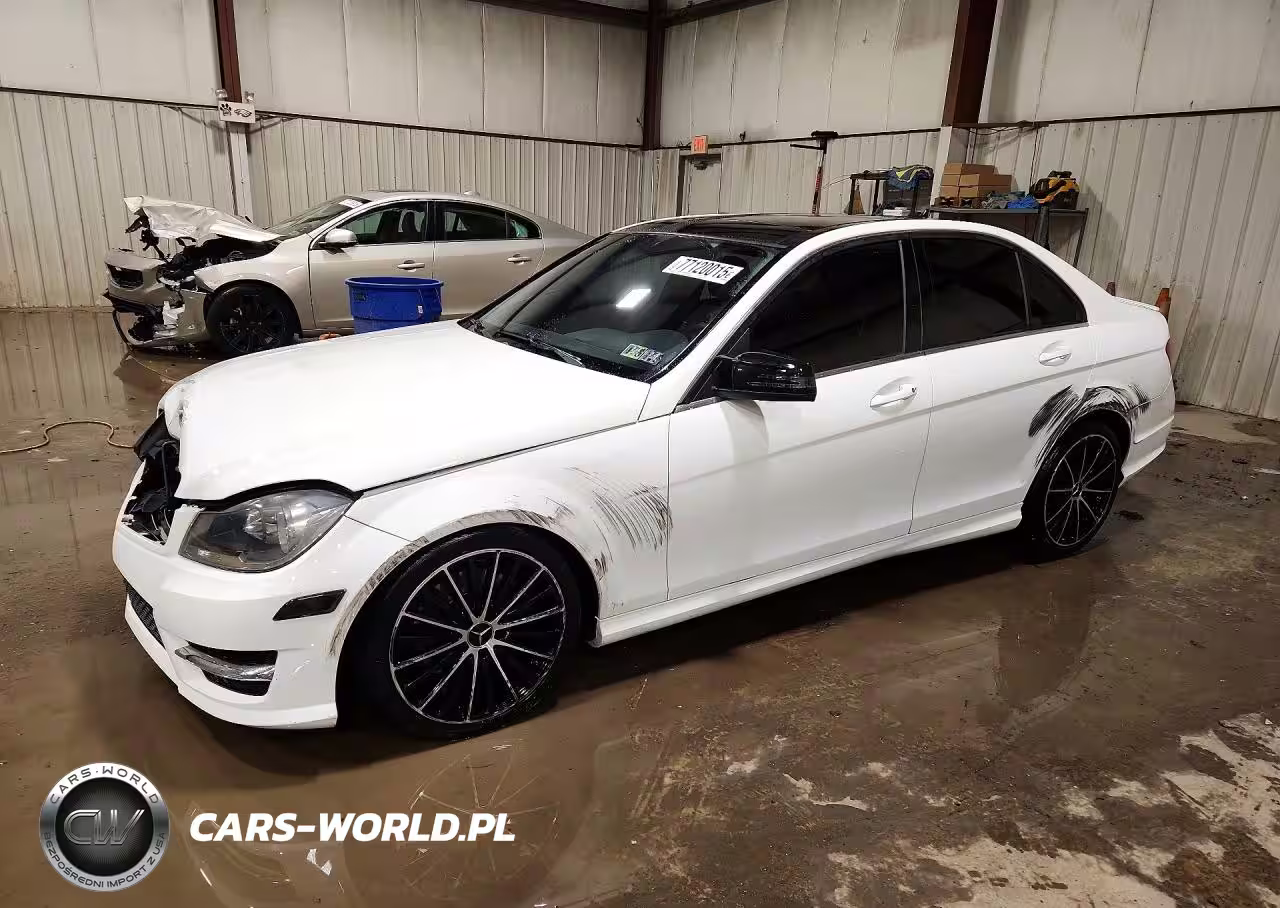 2013 Mercedes-Benz C 300 4Matic
