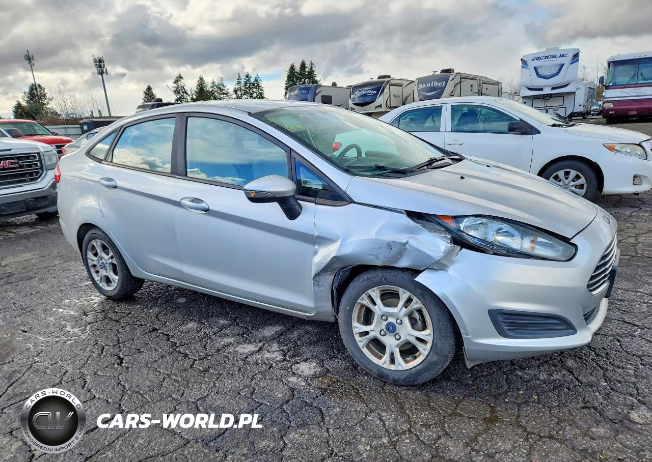 2015 Ford Fiesta Se VIN:3FADP4BJXFM136089 - 4
