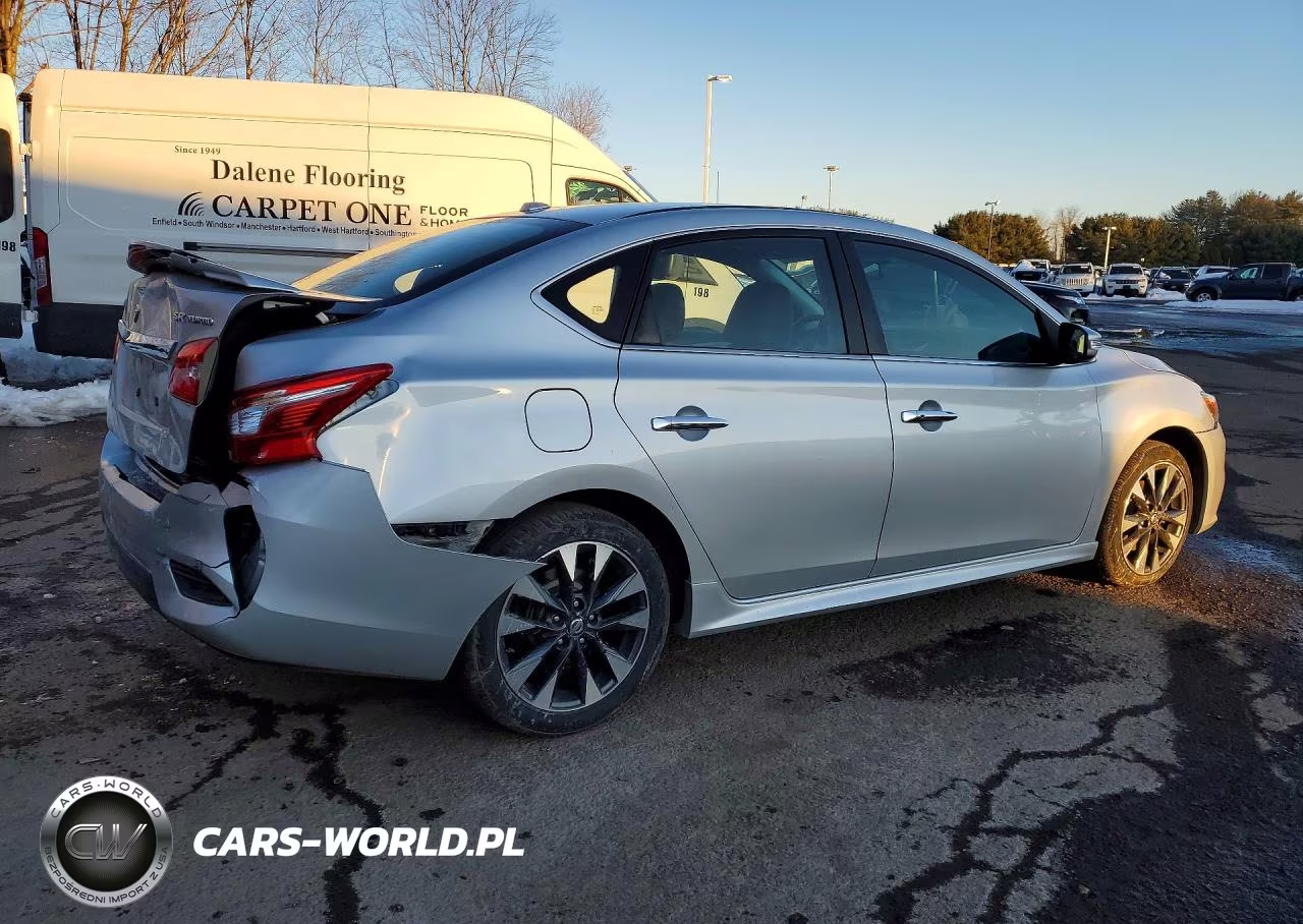 2017 Nissan Sentra Sr Turbo VIN:3N1CB7AP3HY325242 - 3