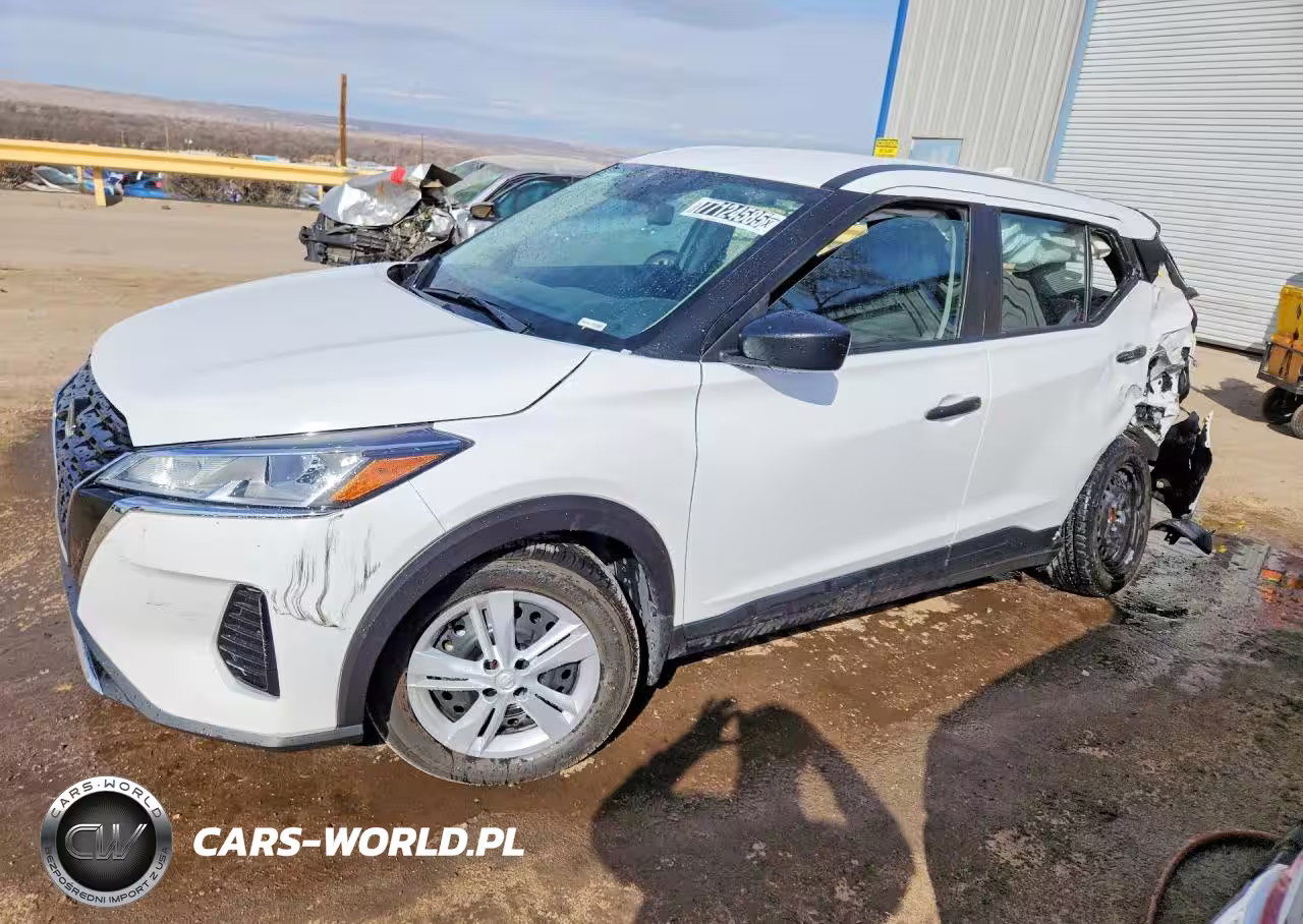 2024 Nissan Kicks S