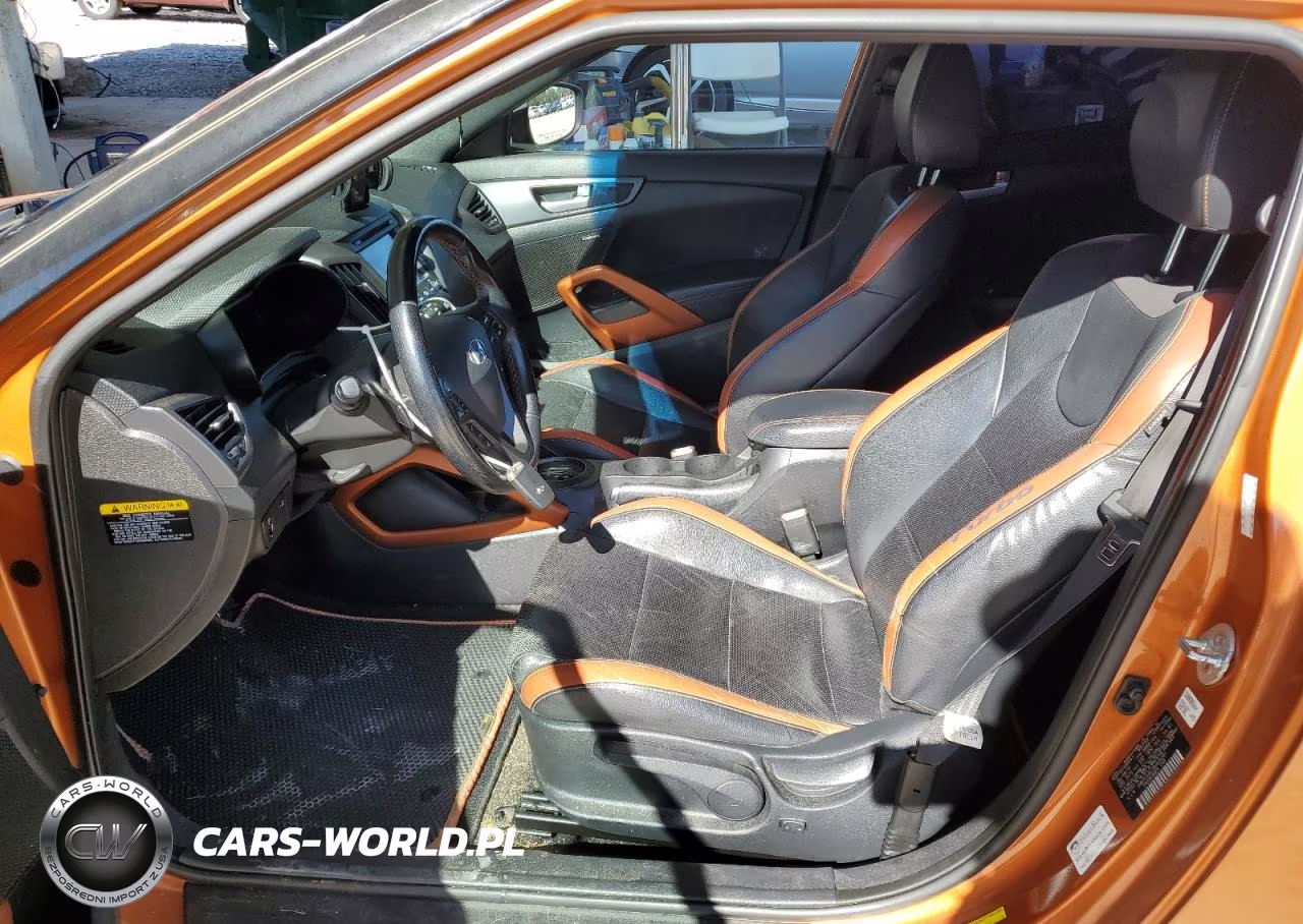 2016 Hyundai Veloster Turbo VIN:KMHTC6AE7GU304281 - 7