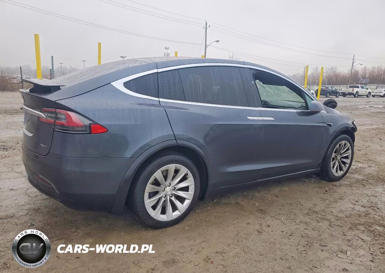 2017 Tesla Model X VIN:5YJXCAE21HF058220 - 3