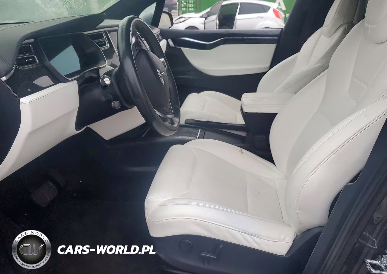2017 Tesla Model X VIN:5YJXCAE21HF058220 - 7