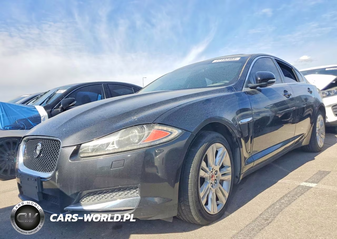 2013 Jaguar Xf