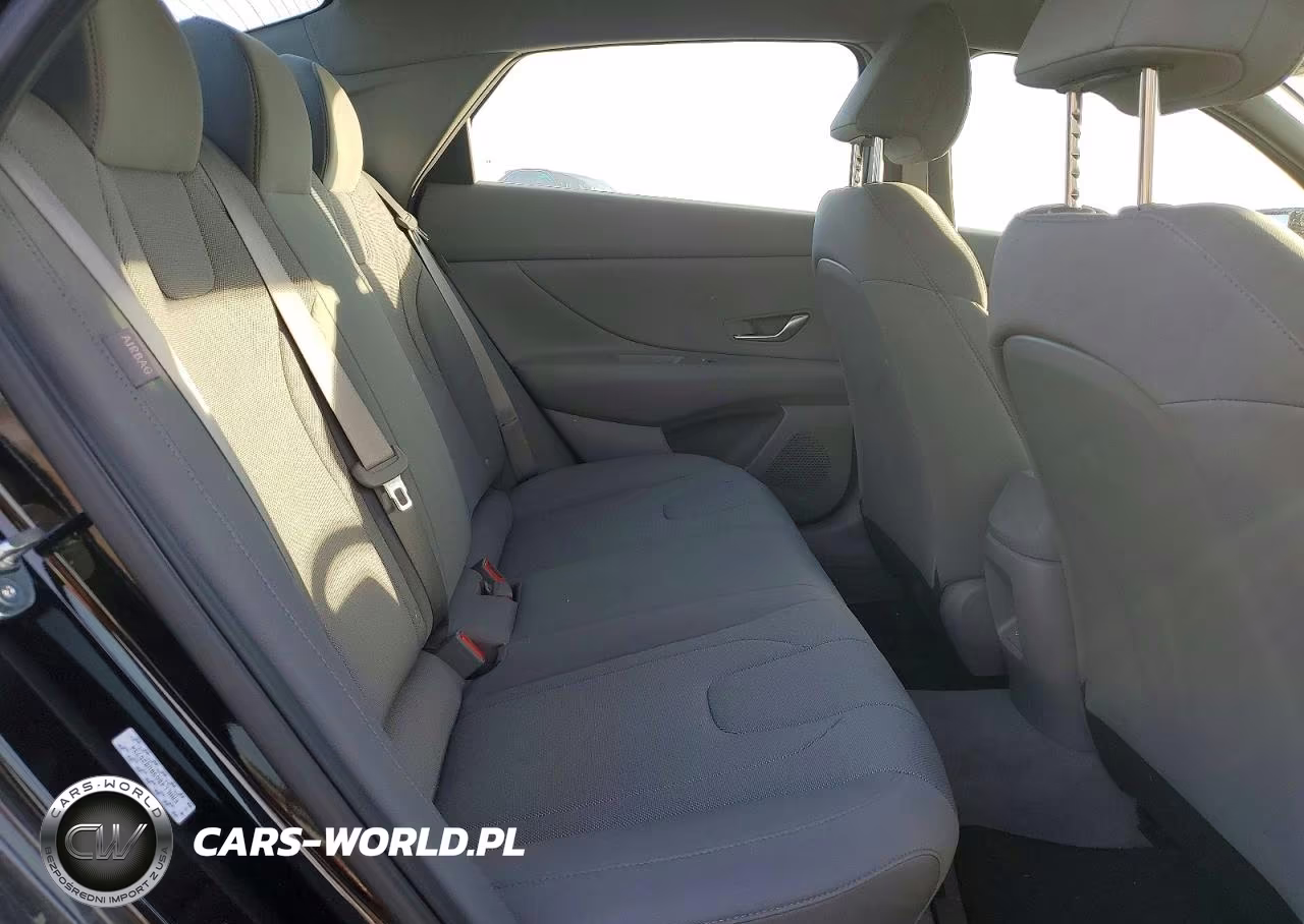 2024 Hyundai Elantra Se VIN:KMHLL4DG9RU825734 - 10