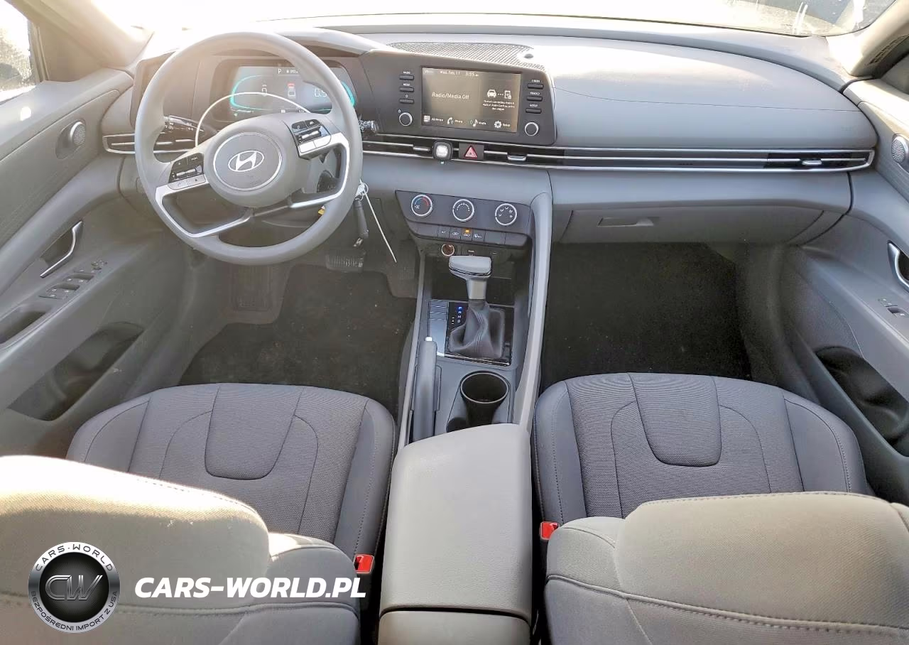2024 Hyundai Elantra Se VIN:KMHLL4DG9RU825734 - 8