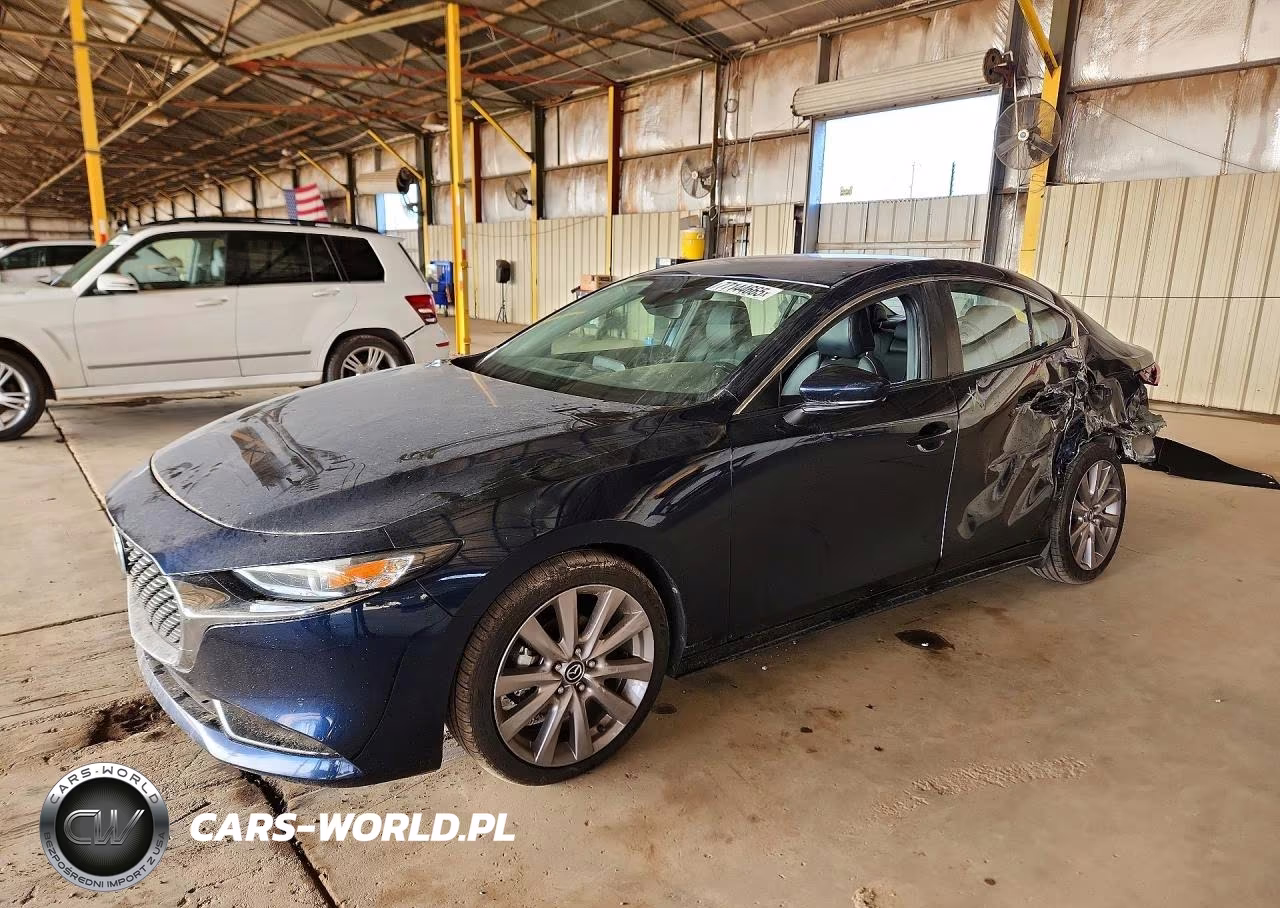 2019 Mazda 3 Select