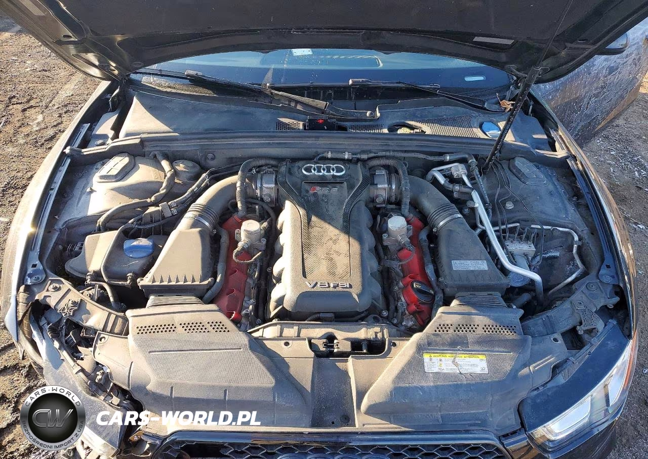 2015 Audi Rs5 VIN:WUAC6AFR8FA900562 - 11