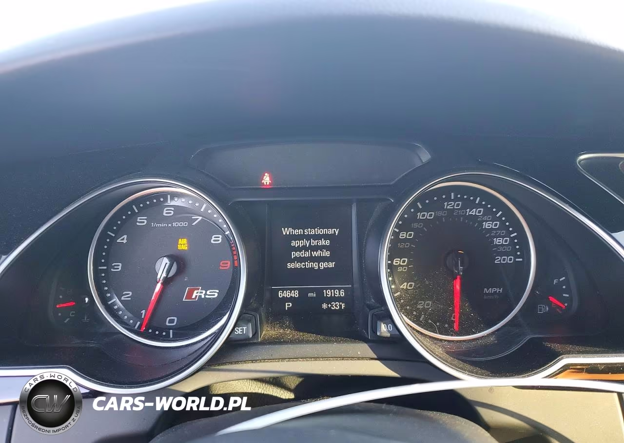 2015 Audi Rs5 VIN:WUAC6AFR8FA900562 - 9