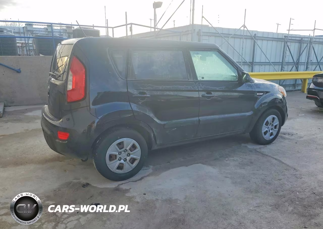 2013 Kia Soul Base VIN:KNDJT2A50D7604162 - 3