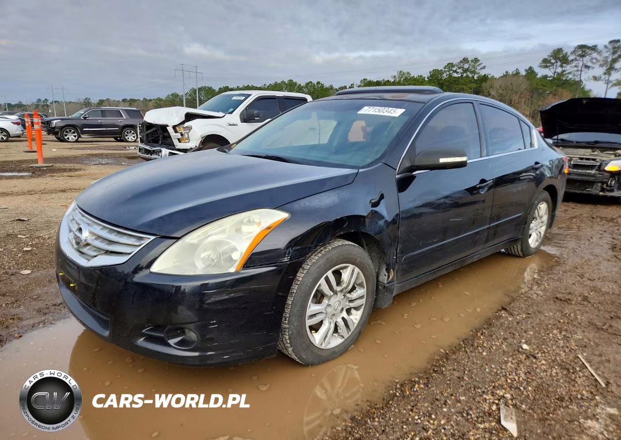2011 Nissan Altima Base
