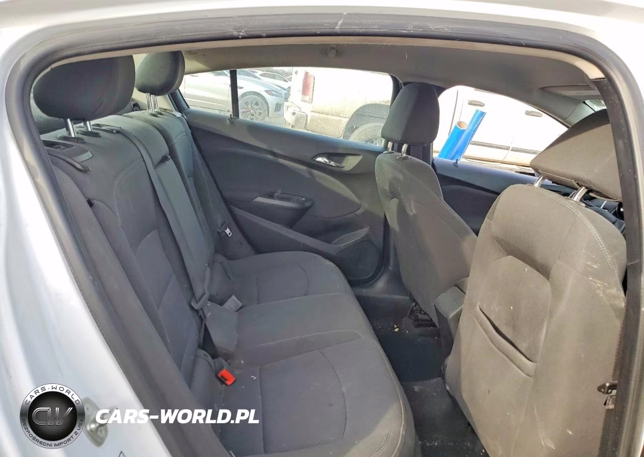 2018 Chevrolet Cruze Lt VIN:1G1BE5SM8J7177145 - 10
