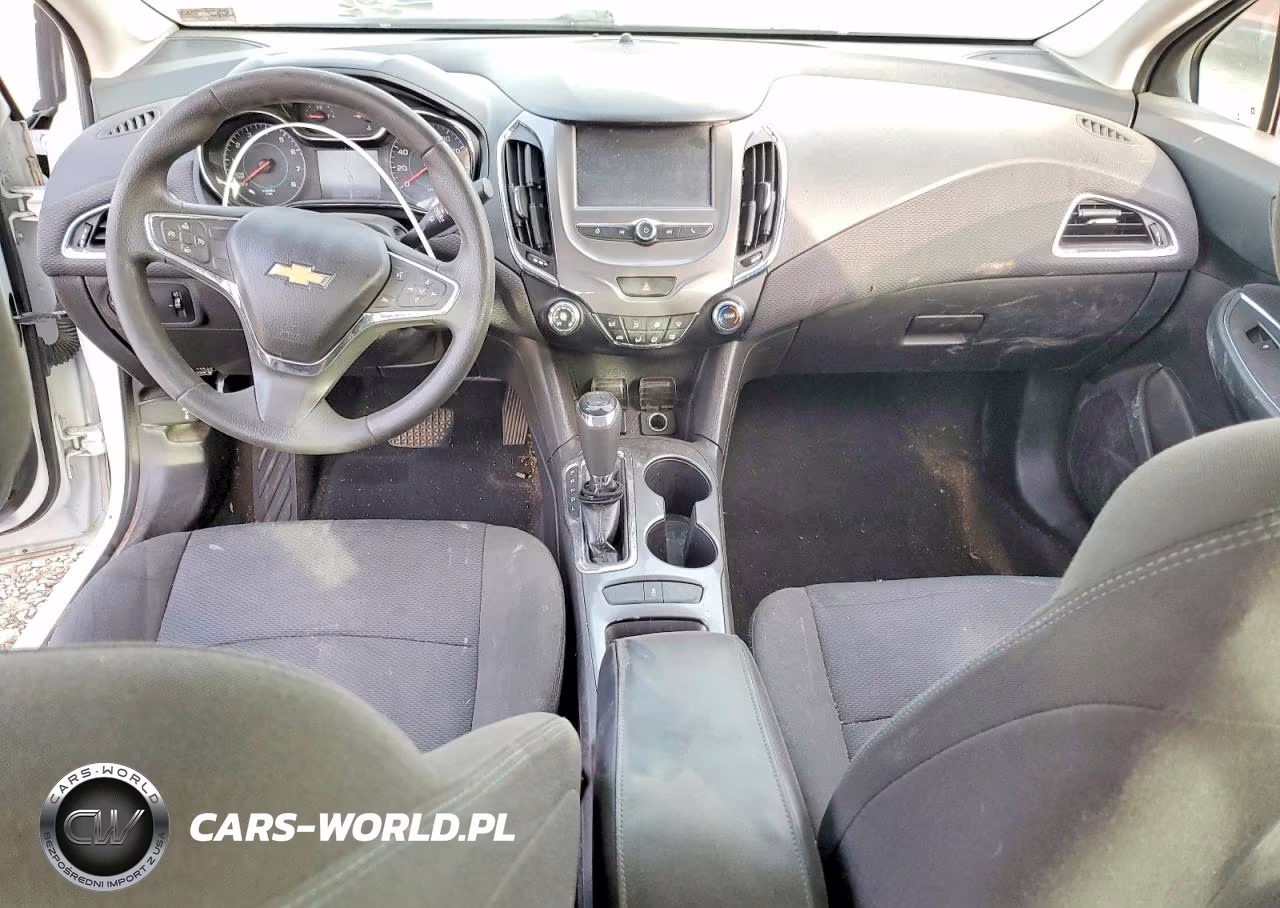 2018 Chevrolet Cruze Lt VIN:1G1BE5SM8J7177145 - 8