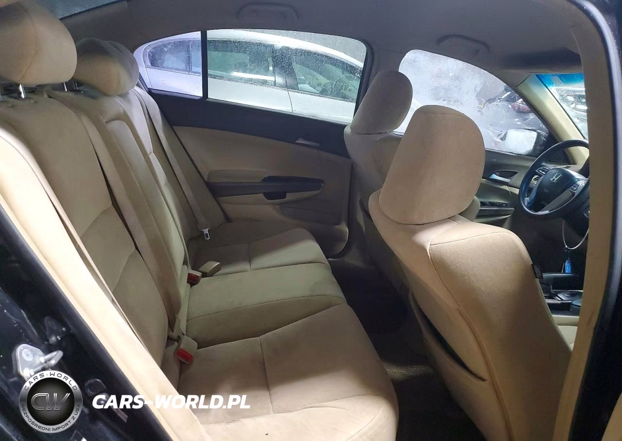 2008 Honda Accord Lx VIN:JHMCP26378C038193 - 10