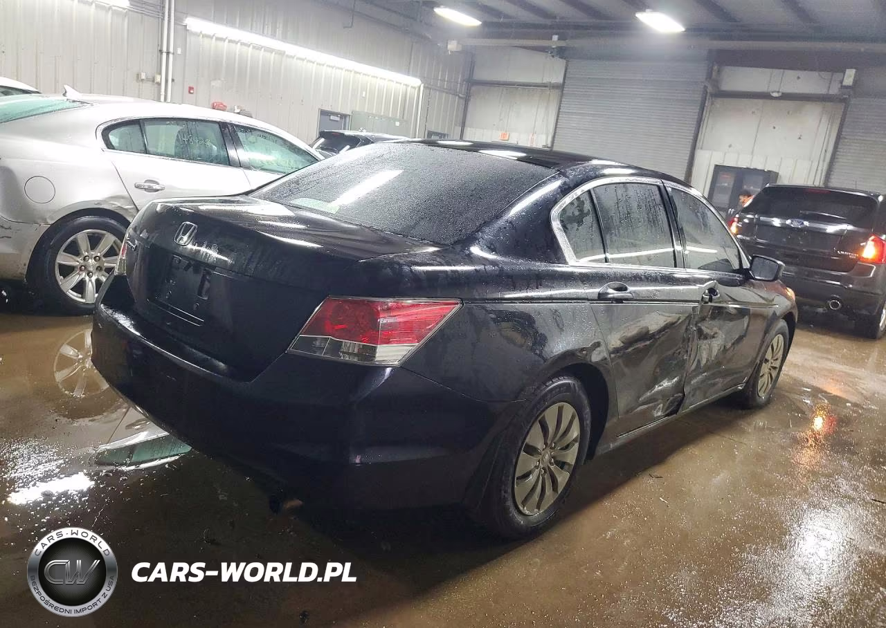 2008 Honda Accord Lx VIN:JHMCP26378C038193 - 3