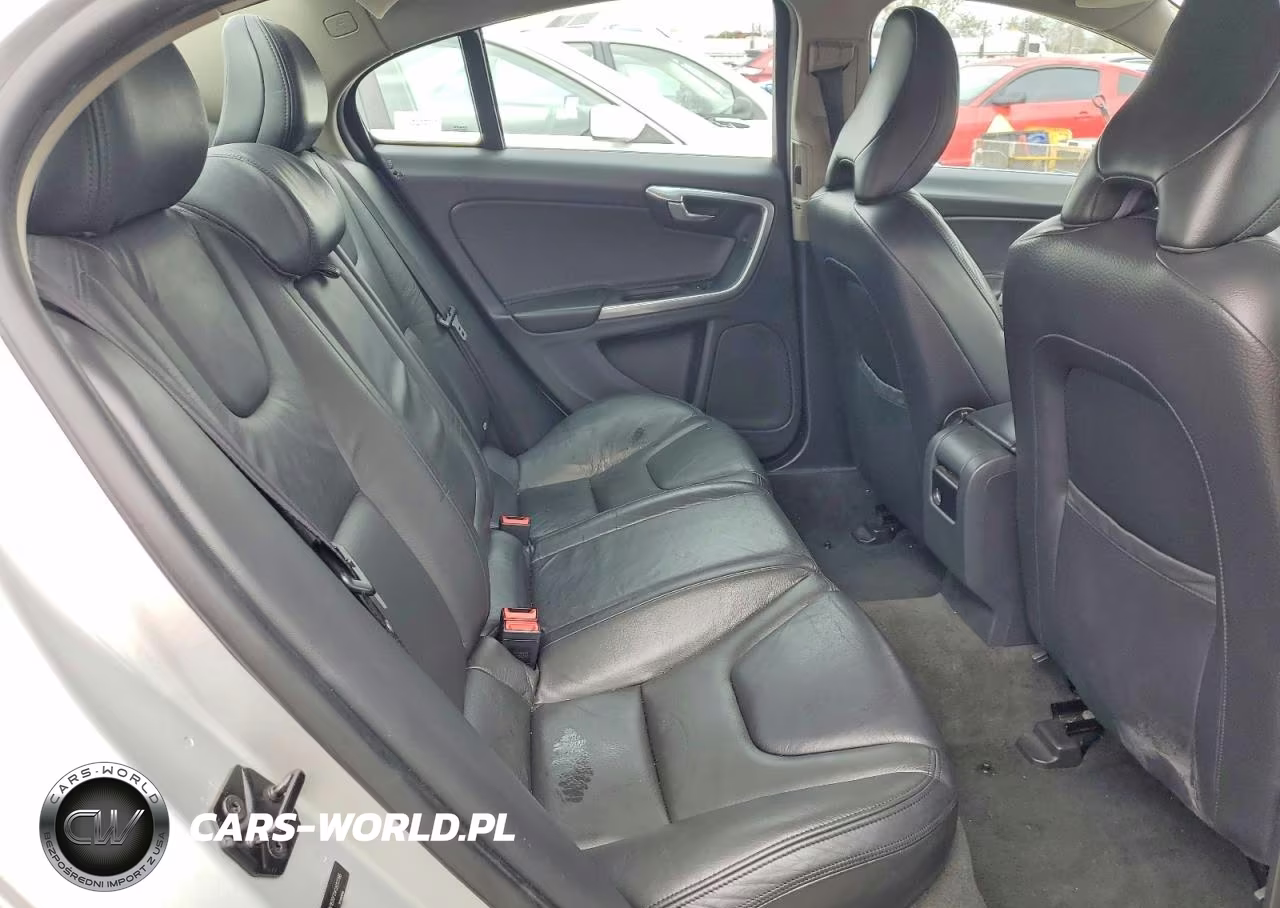 2012 Volvo S60 T5 VIN:YV1622FS4C2057765 - 10