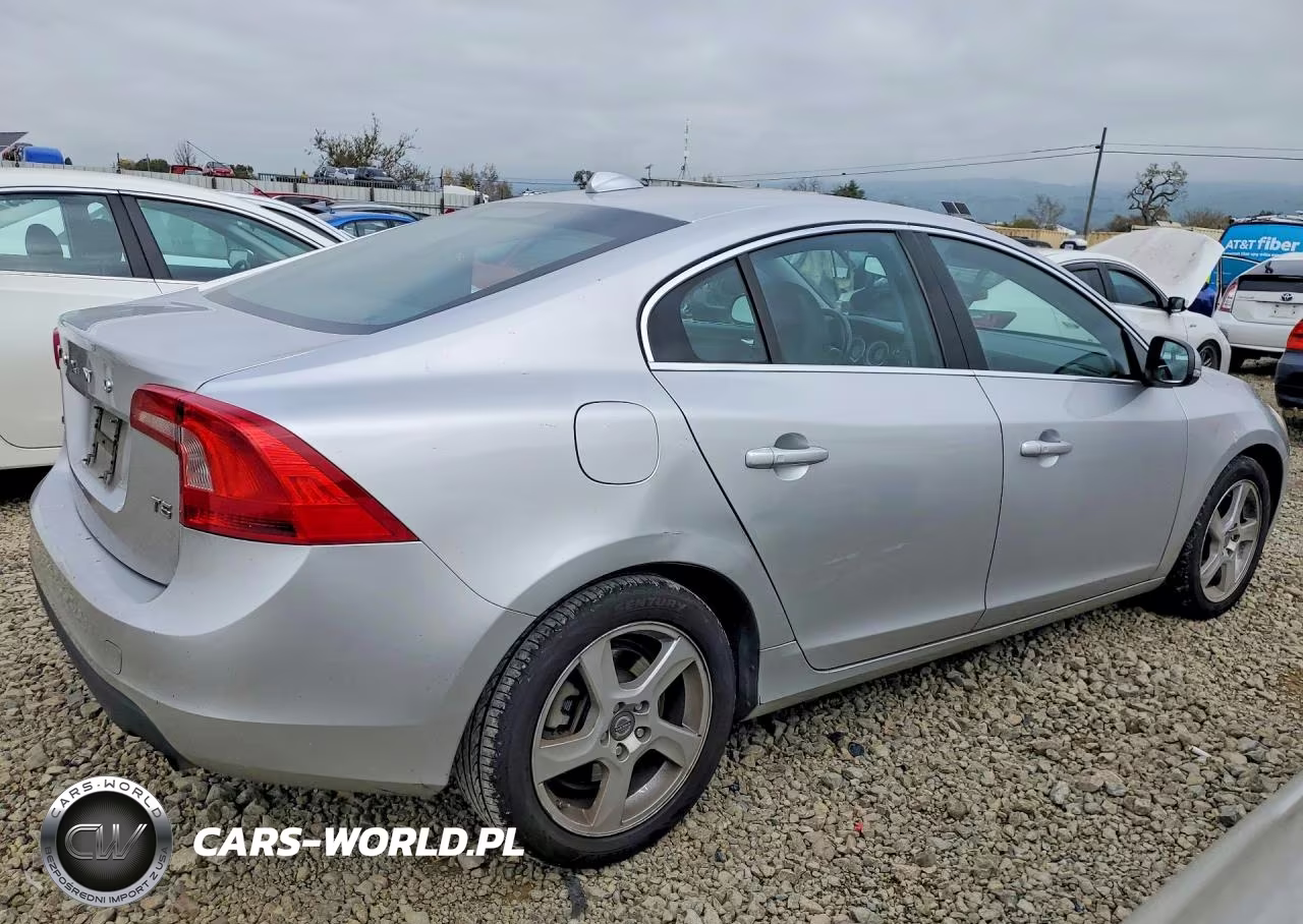 2012 Volvo S60 T5 VIN:YV1622FS4C2057765 - 3