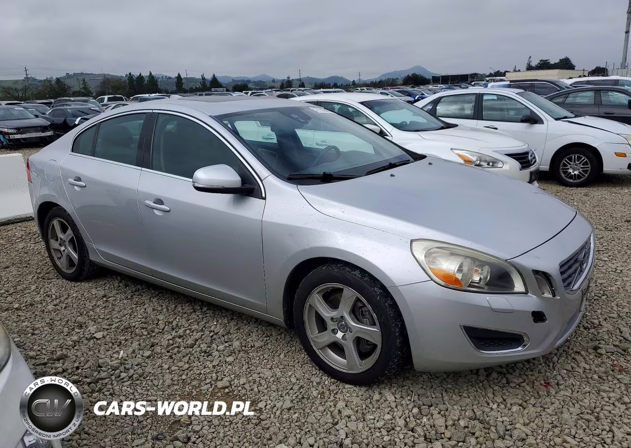 2012 Volvo S60 T5 VIN:YV1622FS4C2057765 - 4