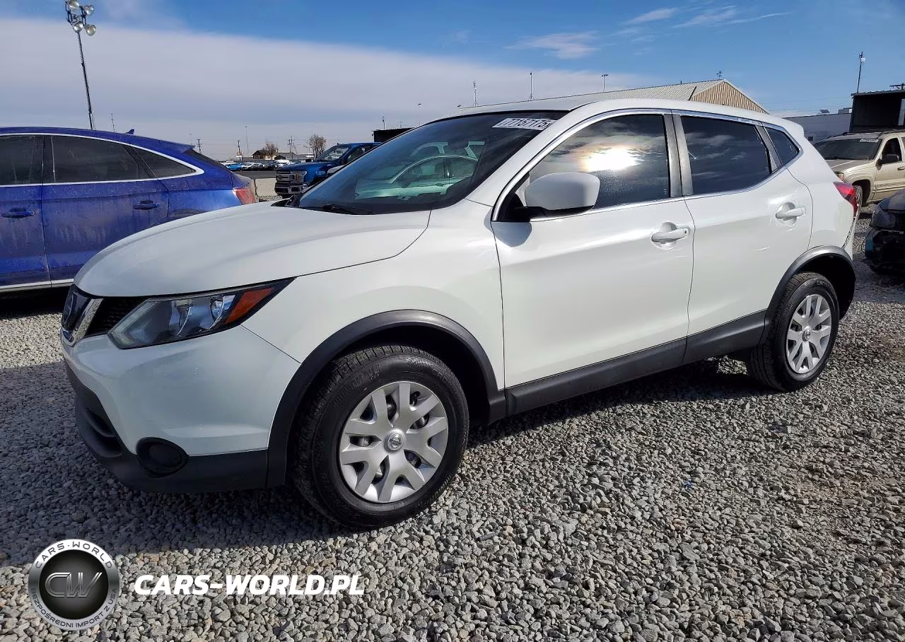 2018 Nissan Rogue Sport S
