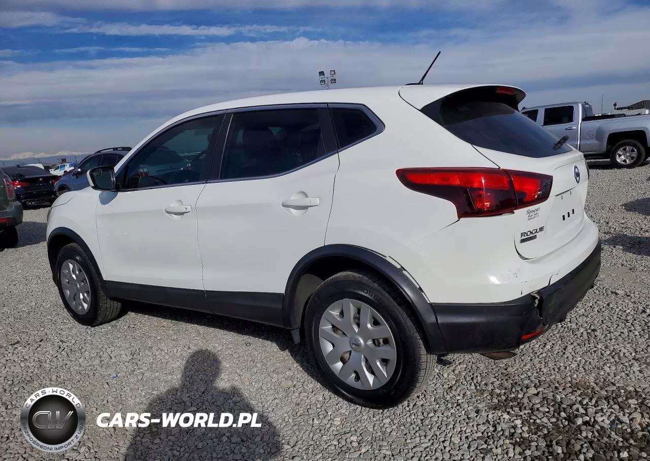 2018 Nissan Rogue Sport S VIN:JN1BJ1CPXJW150381 - 2
