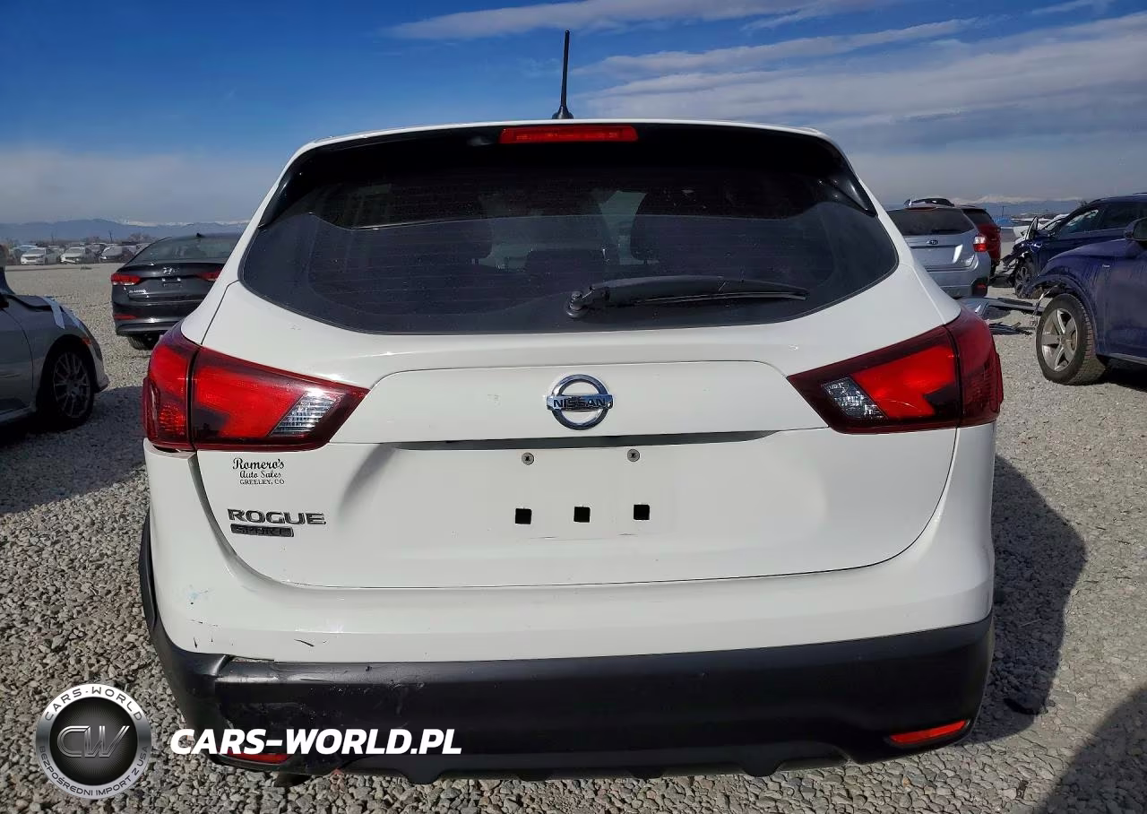 2018 Nissan Rogue Sport S VIN:JN1BJ1CPXJW150381 - 6