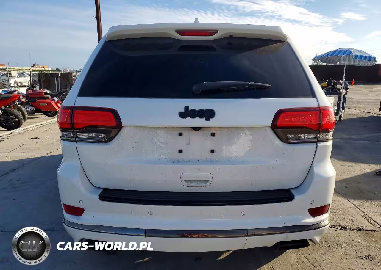 2016 Jeep Grand Cherokee Overland VIN:1C4RJECG9GC473401 - 6