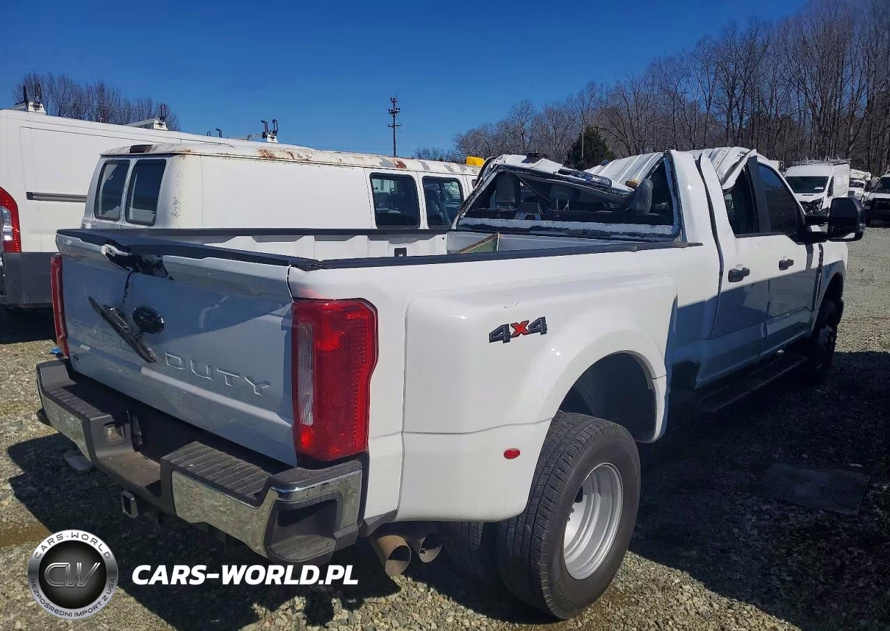 2024 Ford F350 Super Duty VIN:1FT8W3DT3REF66127 - 4