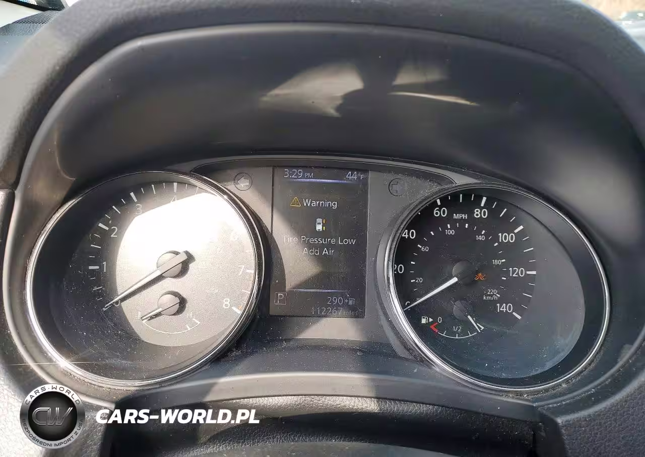 2018 Nissan Rogue Sport S VIN:JN1BJ1CR0JW266724 - 9
