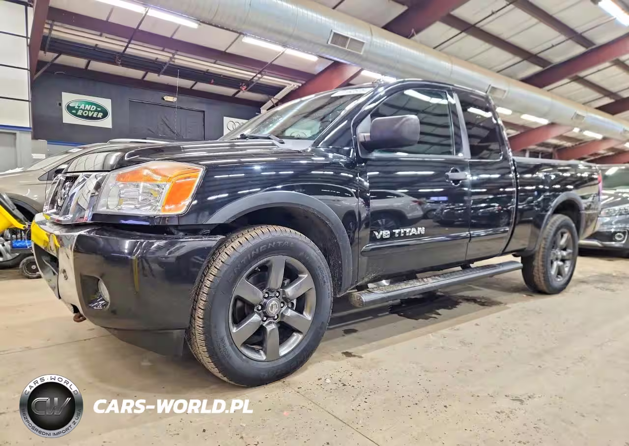2015 Nissan Titan S