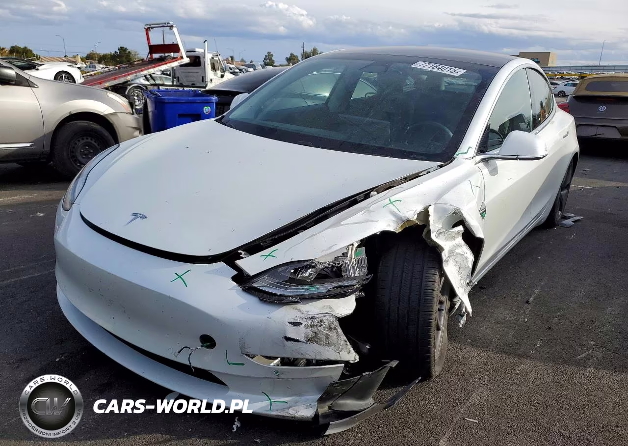2020 Tesla Model 3