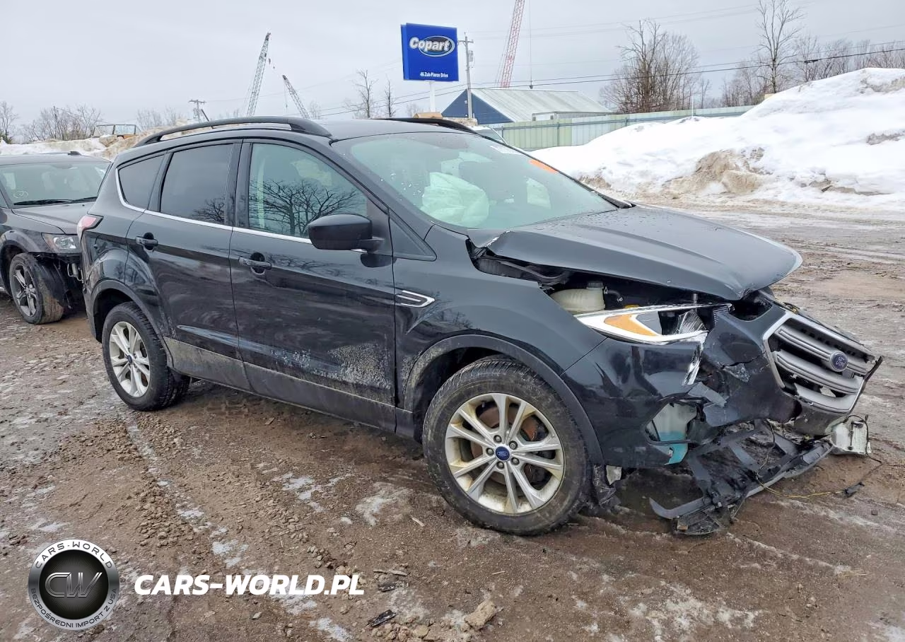2018 Ford Escape VIN:1FMCU9GD3JUA71083 - 4