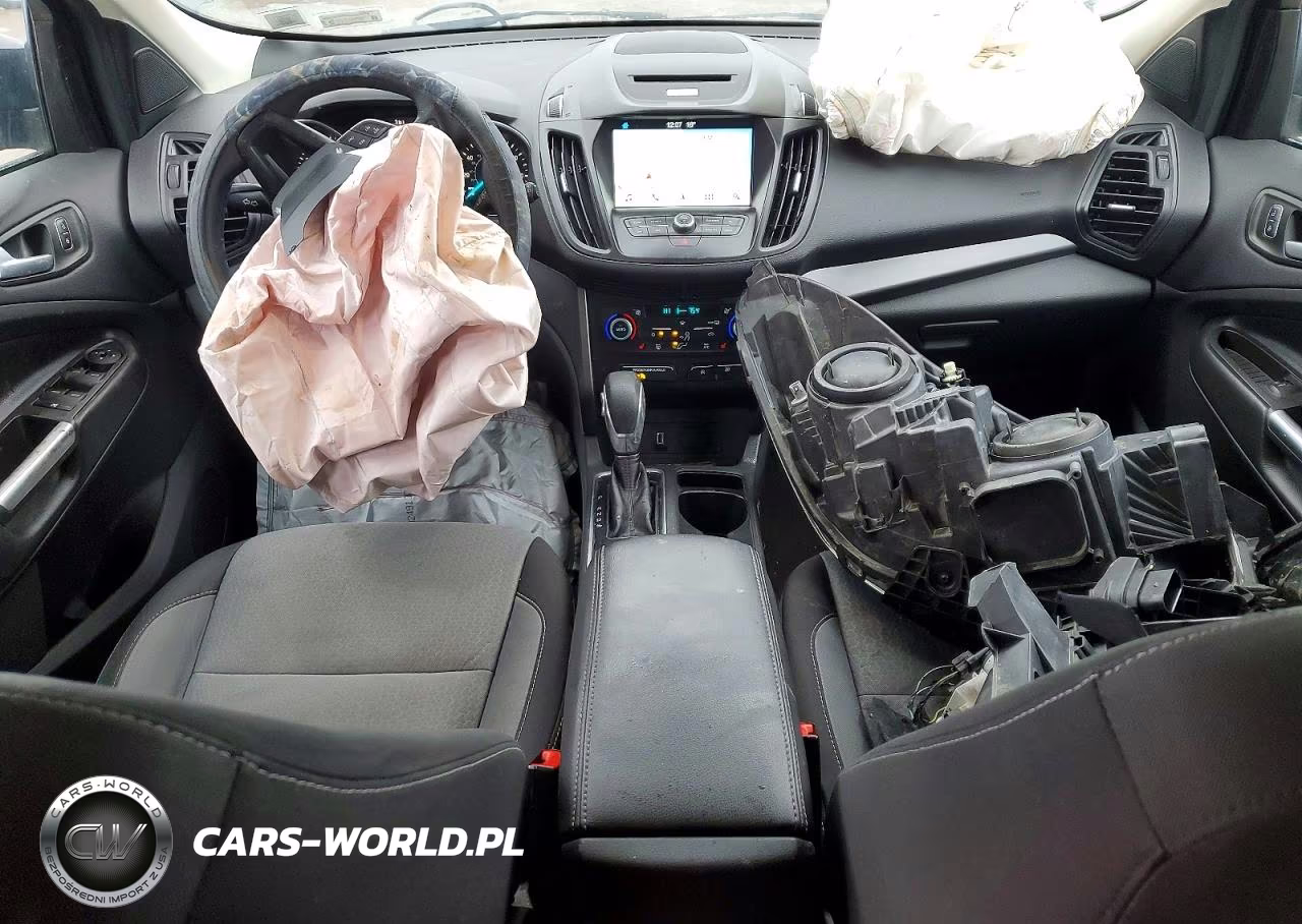 2018 Ford Escape VIN:1FMCU9GD3JUA71083 - 8