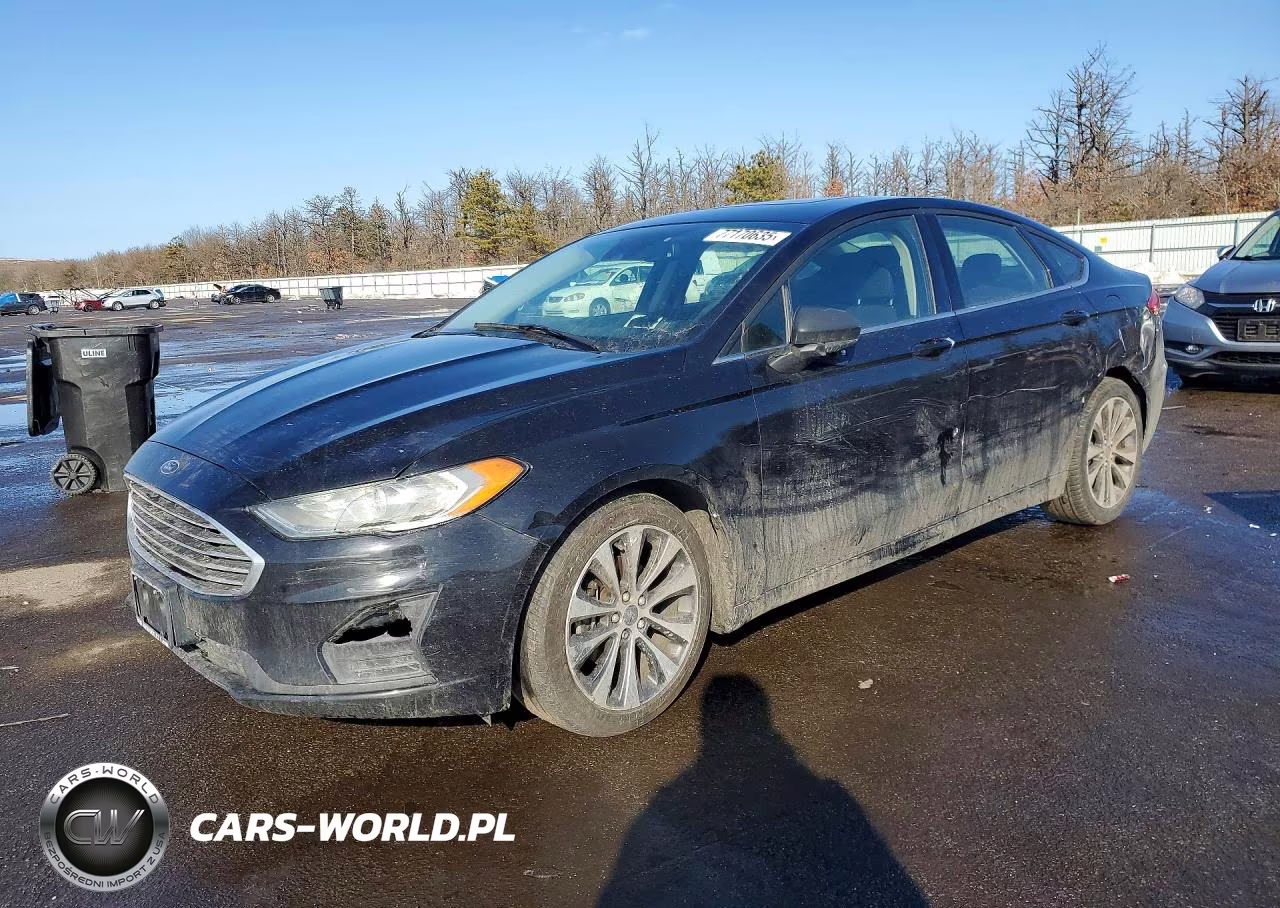 2019 Ford Fusion Se – zdjęcie 1 z 12
