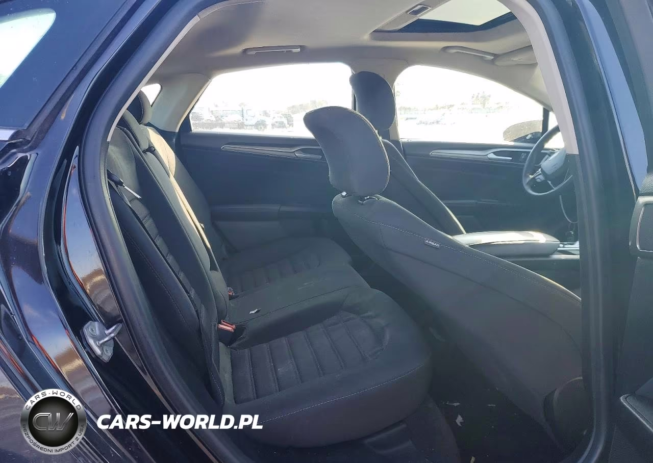 2019 Ford Fusion Se VIN:3FA6P0T98KR265130 - 10