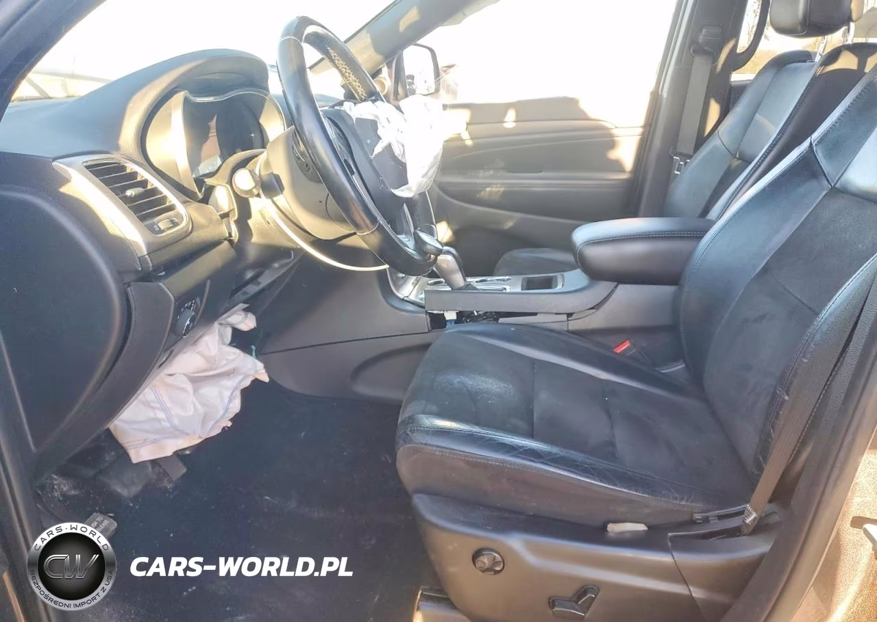 2020 Jeep Grand Cherokee Laredo VIN:1C4RJEAG5LC318261 - 7