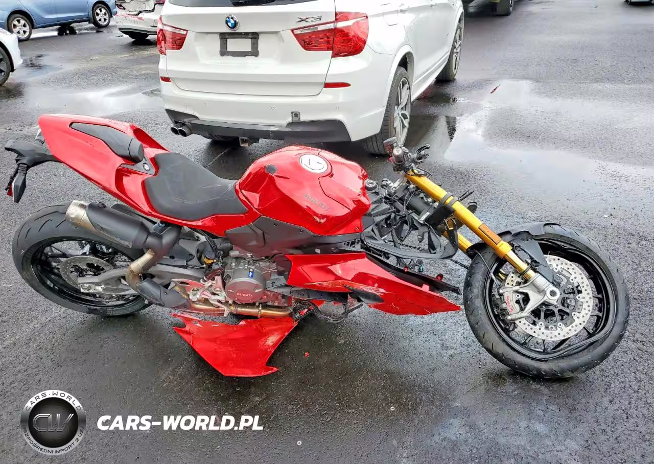 2026 Ducati Panigale V2