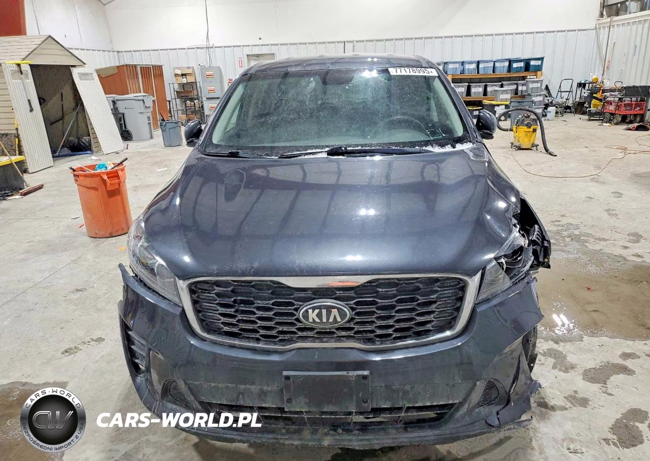 2019 Kia Sorento L VIN:5XYPG4A37KG516332 - 5